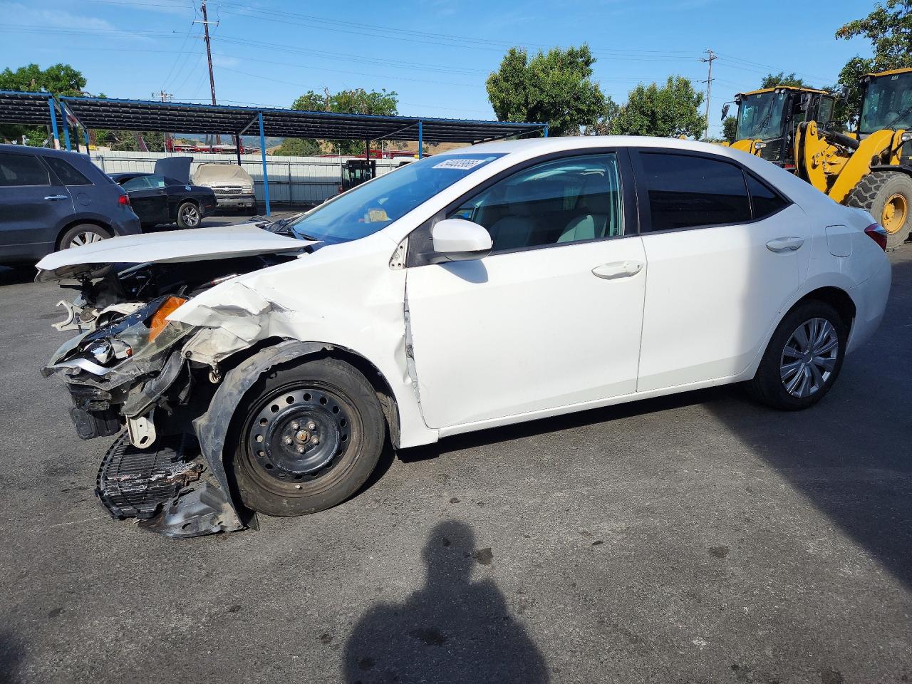 2014 Toyota Corolla Le White vin: 2T1BURHEXEC192767