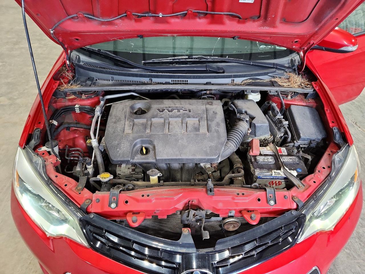 2014 Toyota Corolla S Plus Красный vin: 2T1BURHEXEC195216