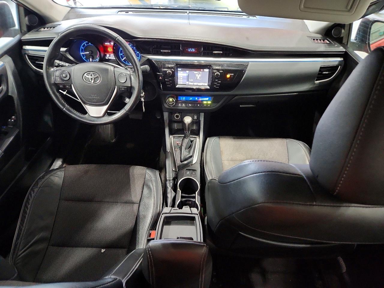 2014 Toyota Corolla S Plus Красный vin: 2T1BURHEXEC195216