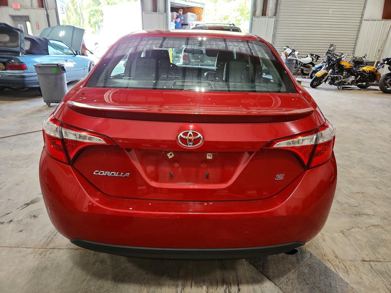 2014 Toyota Corolla S Plus Красный vin: 2T1BURHEXEC195216