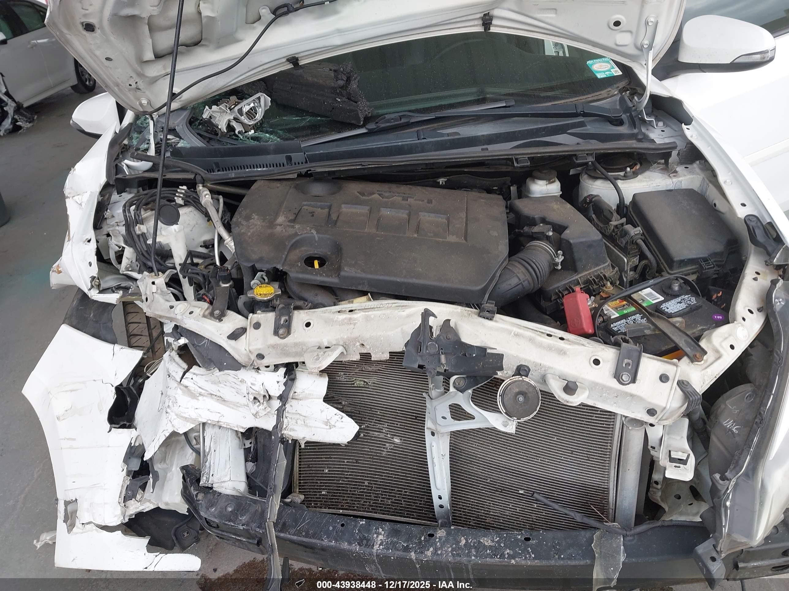 2014 Toyota Corolla S Plus White vin: 2T1BURHEXEC199525