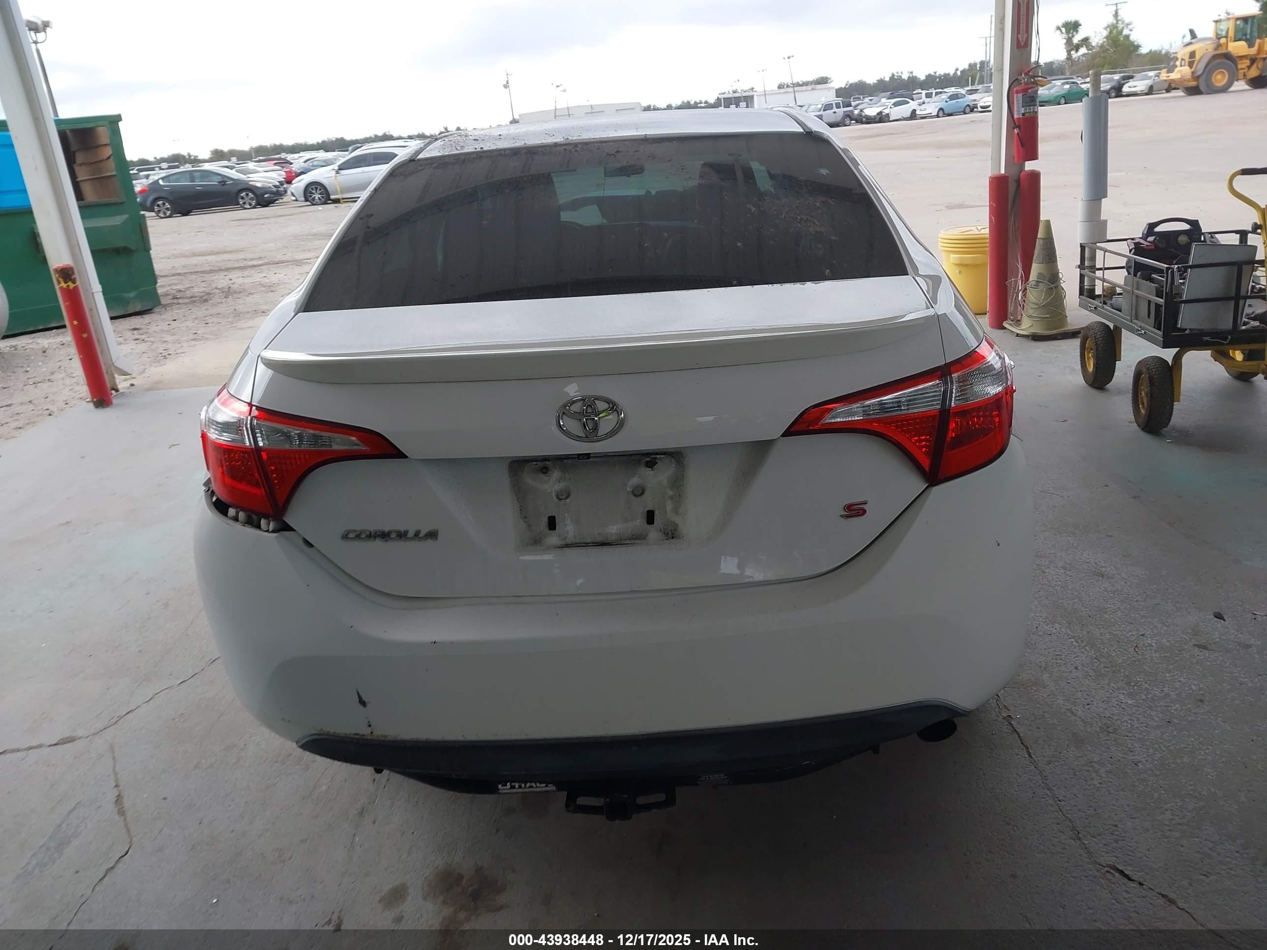 2014 Toyota Corolla S Plus White vin: 2T1BURHEXEC199525