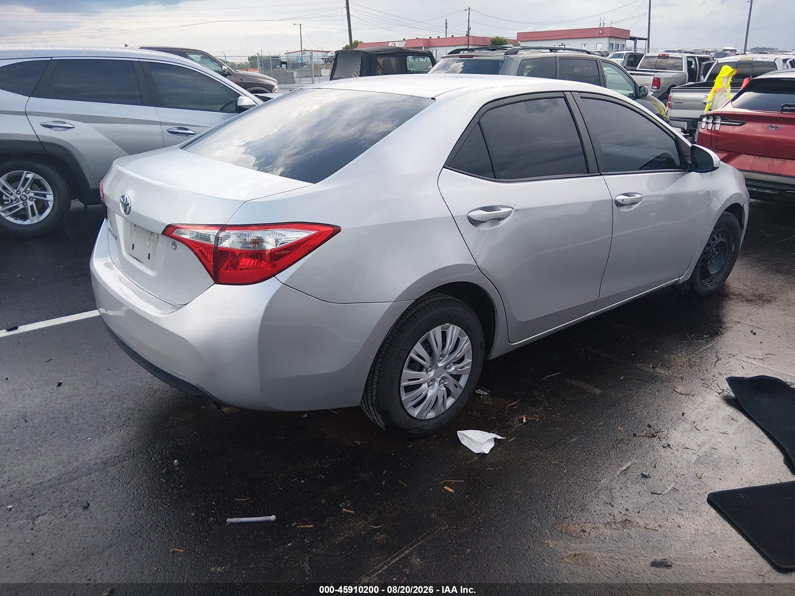 2014 Toyota Corolla L Silver vin: 2T1BURHEXEC207851