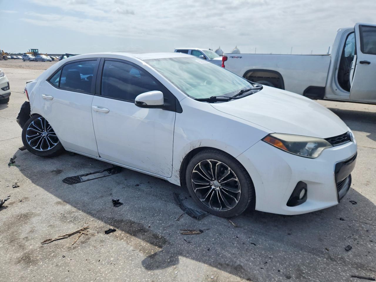2014 Toyota Corolla S Plus Белый vin: 2T1BURHEXEC210040