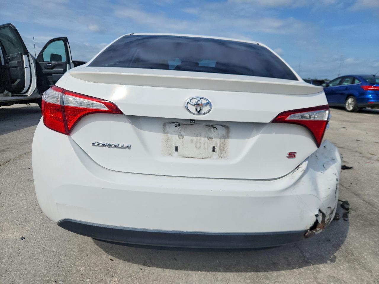 2014 Toyota Corolla S Plus Белый vin: 2T1BURHEXEC210040