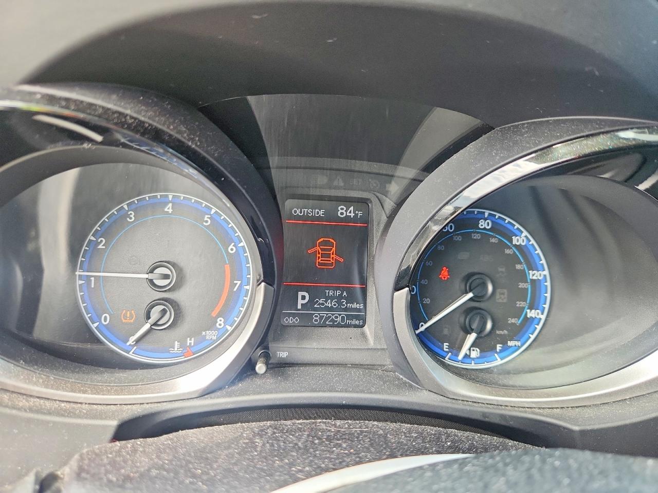 2014 Toyota Corolla S Plus Белый vin: 2T1BURHEXEC210040