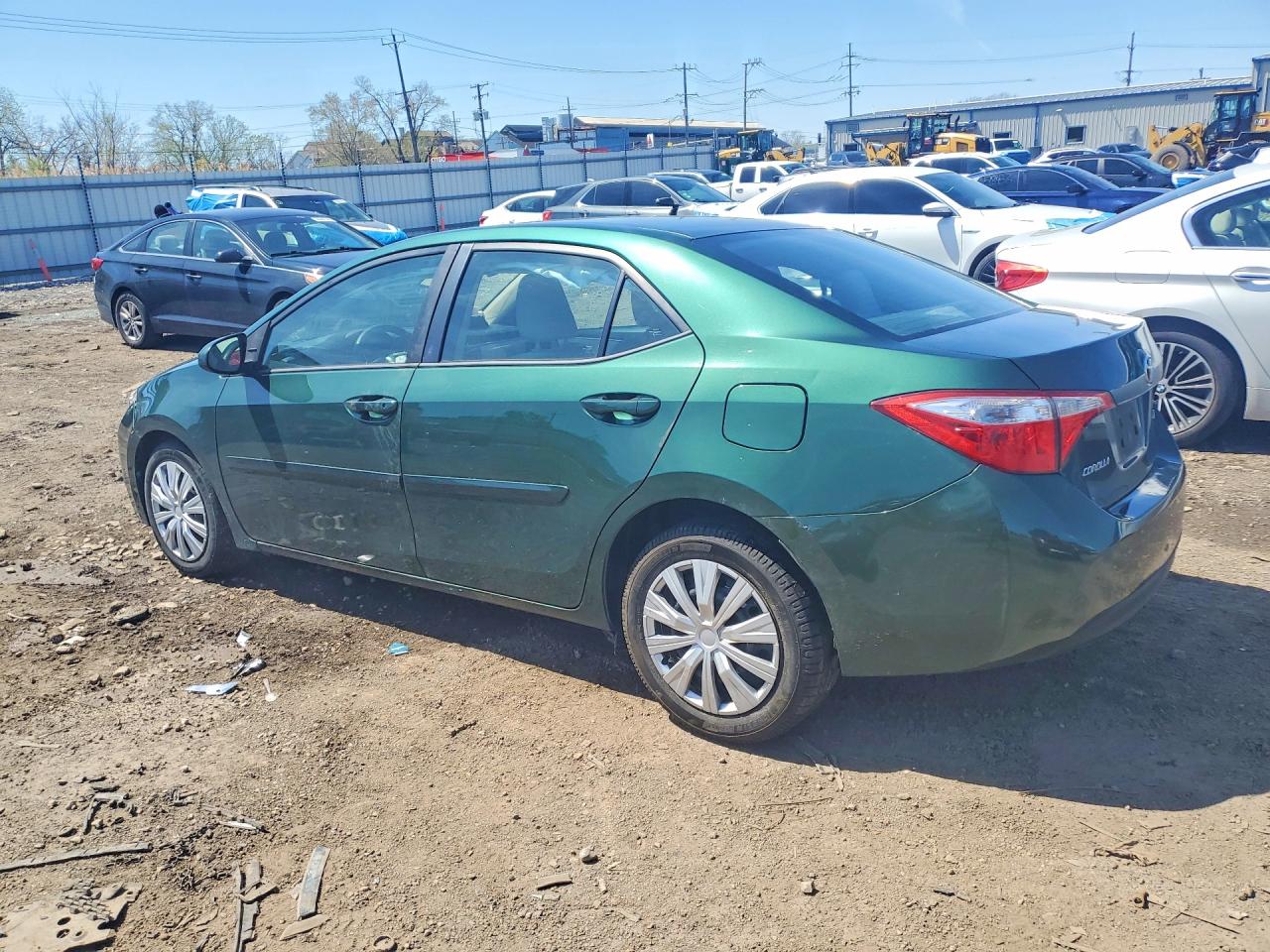 2014 Toyota Corolla Le Green vin: 2T1BURHEXEC219031