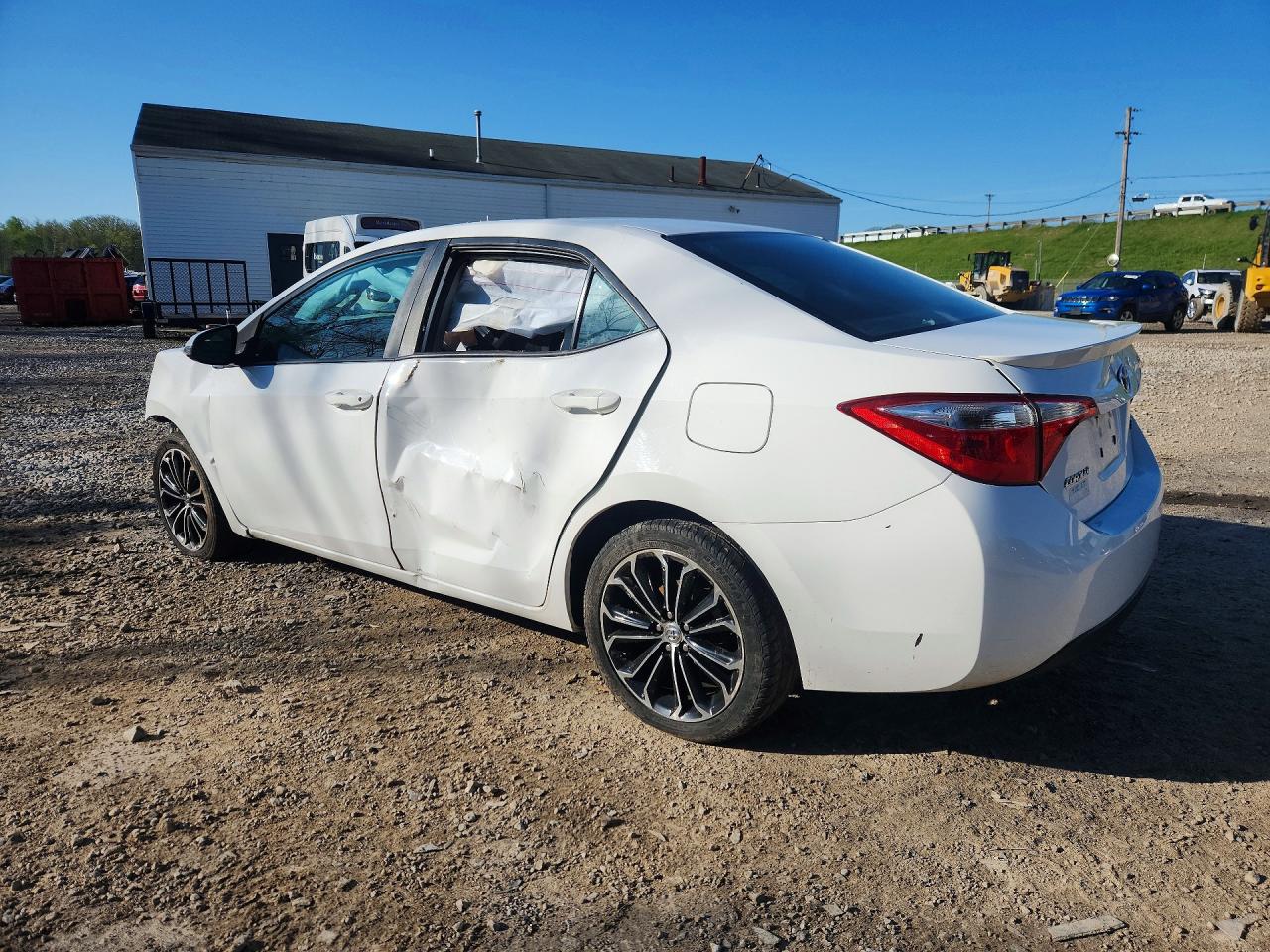 2014 Toyota Corolla S Plus White vin: 2T1BURHEXEC220714