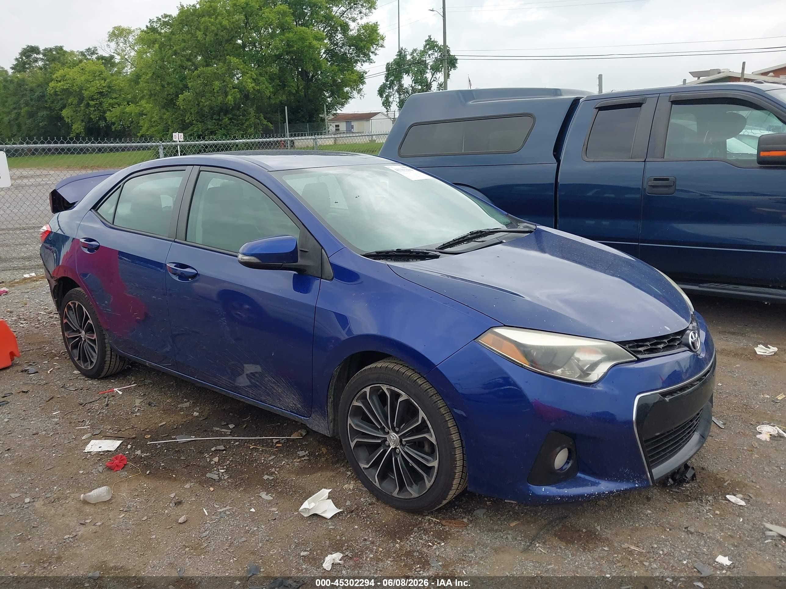 2014 Toyota Corolla S Plus Blue vin: 2T1BURHEXEC222446