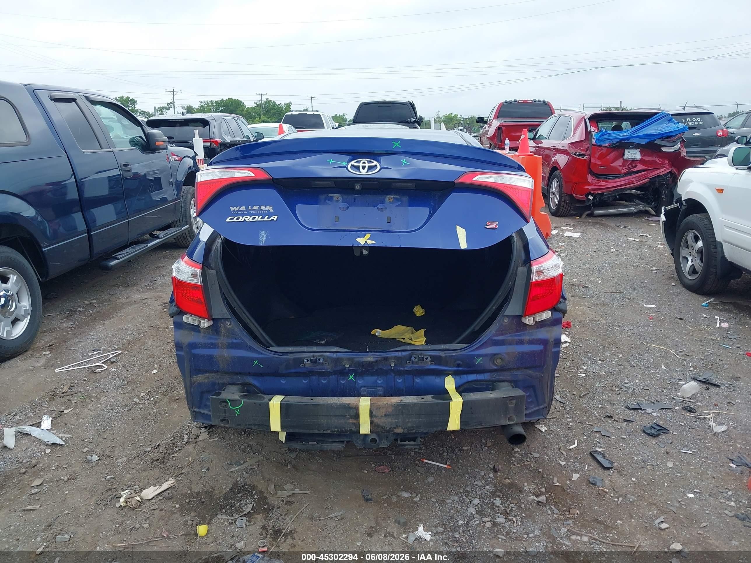 2014 Toyota Corolla S Plus Blue vin: 2T1BURHEXEC222446