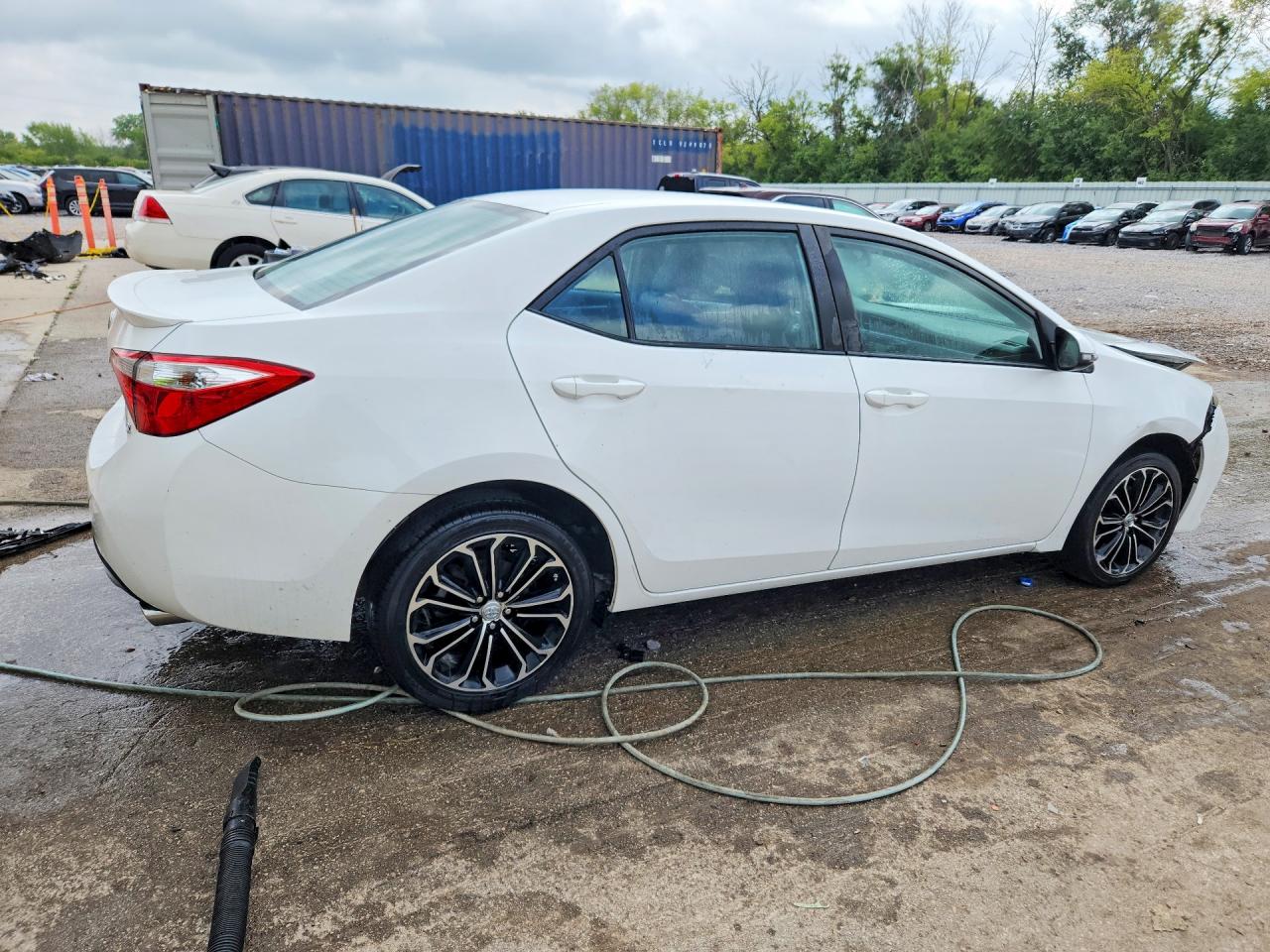 2015 Toyota Corolla S Plus White vin: 2T1BURHEXFC248059