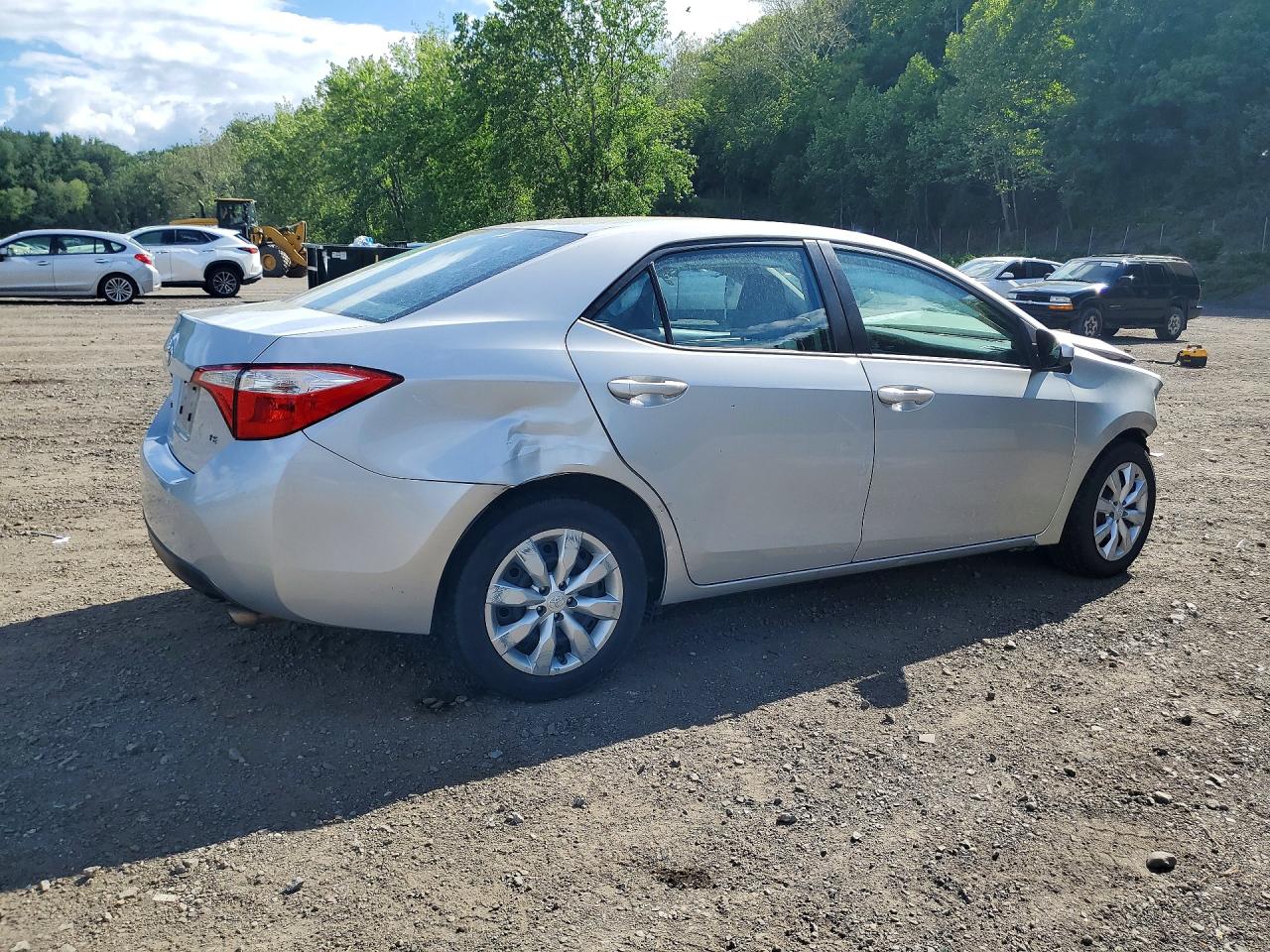 2015 Toyota Corolla Le Silver vin: 2T1BURHEXFC248255