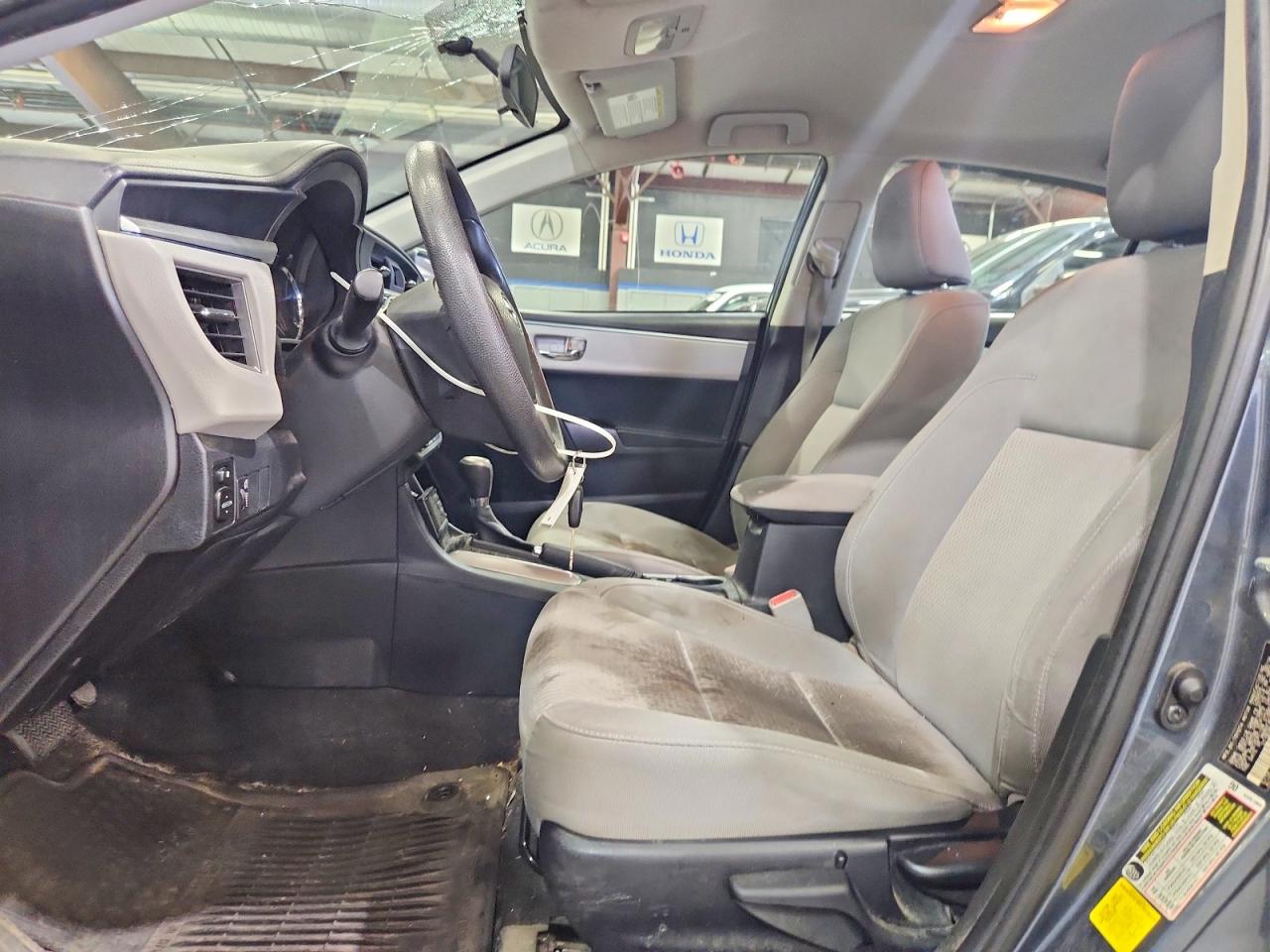 2015 Toyota Corolla Le Gray vin: 2T1BURHEXFC254489
