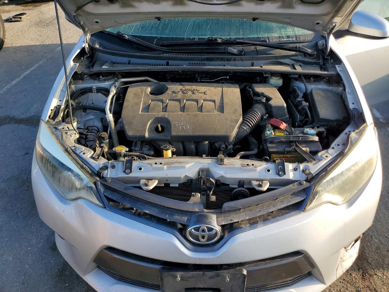 2015 Toyota Corolla Le Серебряный vin: 2T1BURHEXFC258137