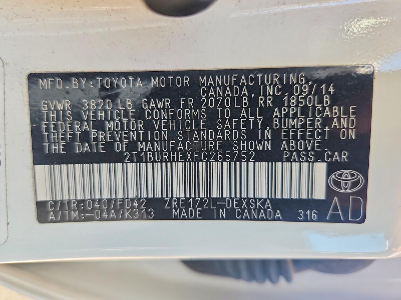 2015 Toyota Corolla S Plus White vin: 2T1BURHEXFC265752