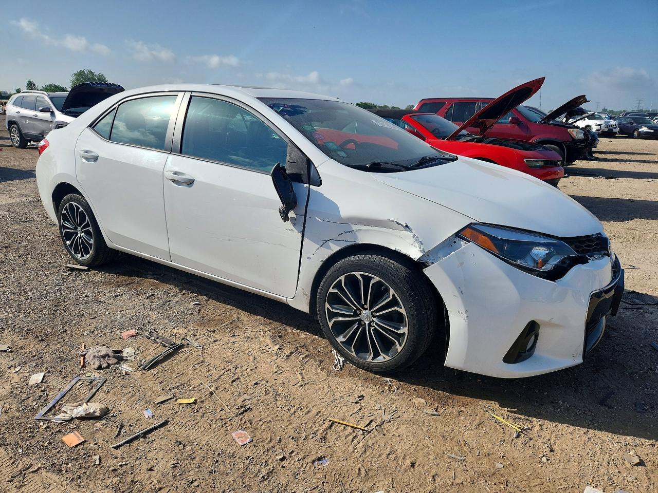 2015 Toyota Corolla S Plus White vin: 2T1BURHEXFC265752
