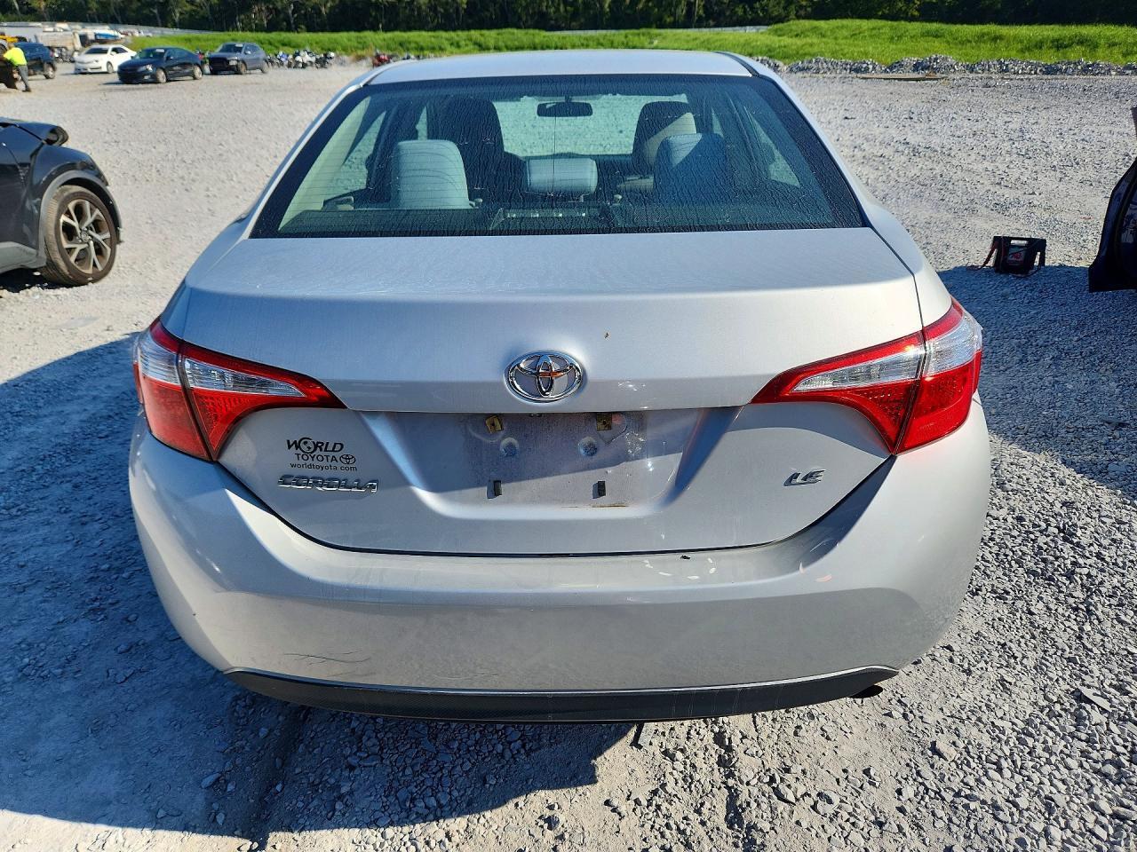 2015 Toyota Corolla Le Silver vin: 2T1BURHEXFC268747