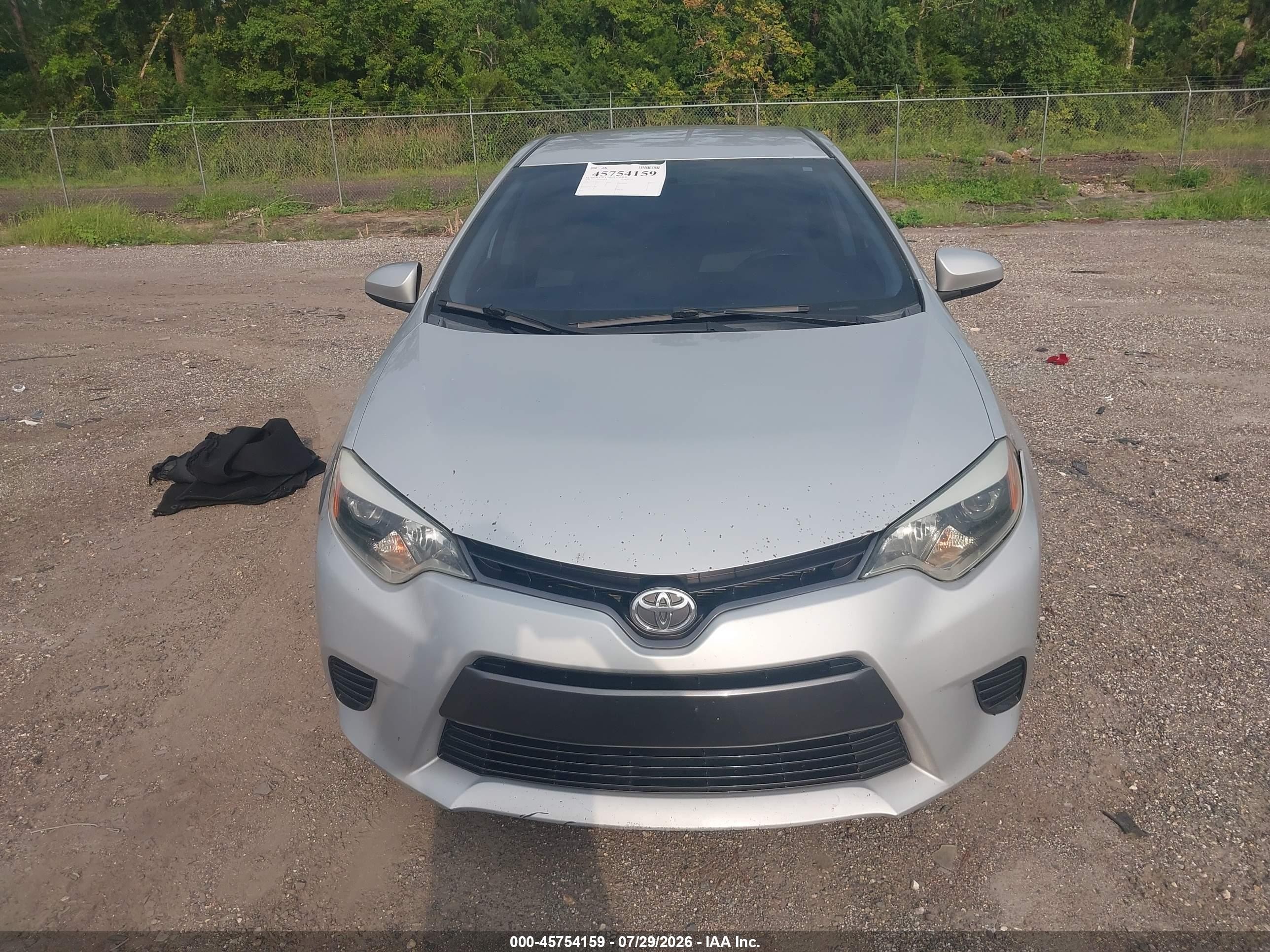 2015 Toyota Corolla Le Silver vin: 2T1BURHEXFC271034
