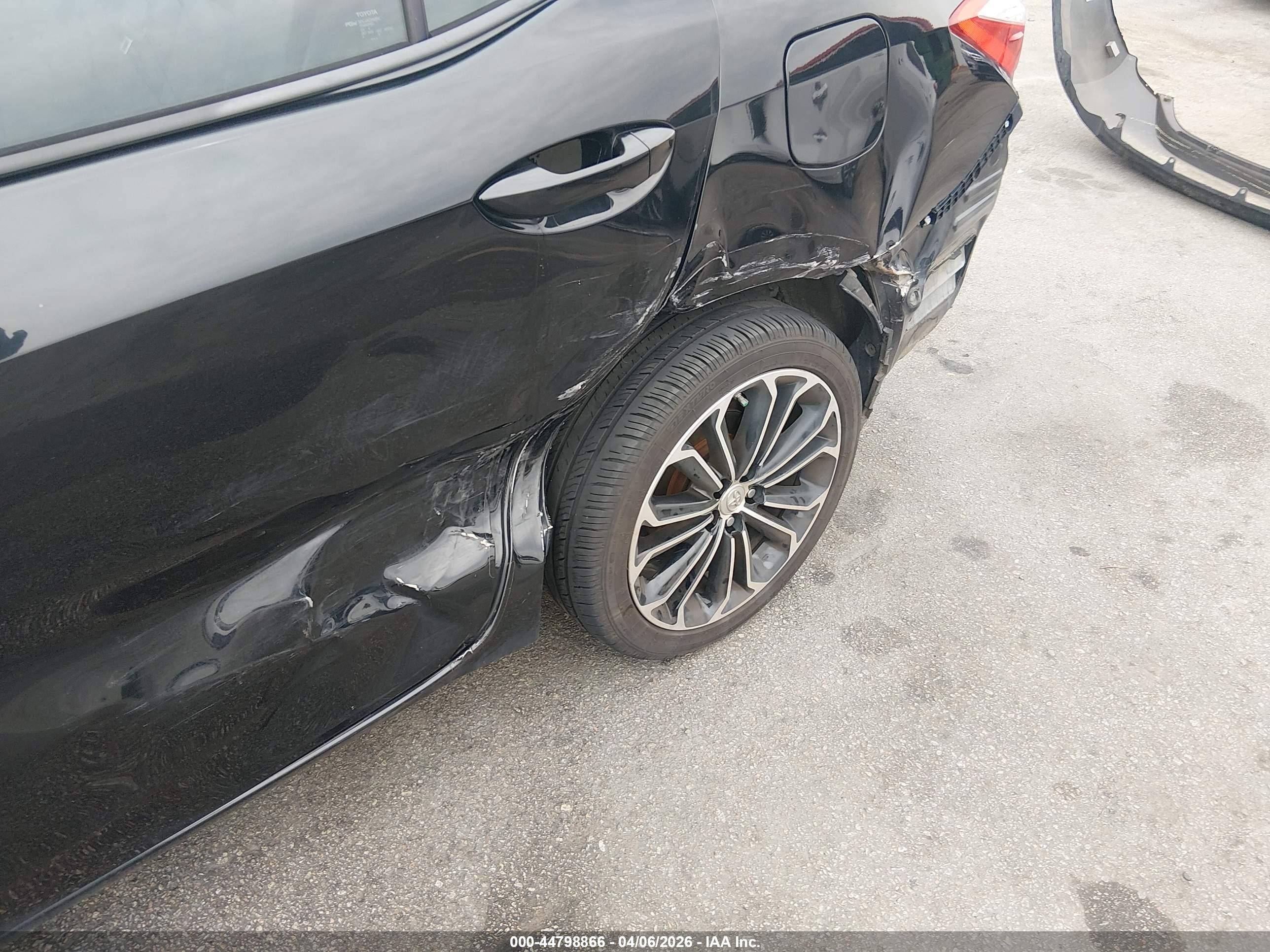 2015 Toyota Corolla S Plus Black vin: 2T1BURHEXFC281451