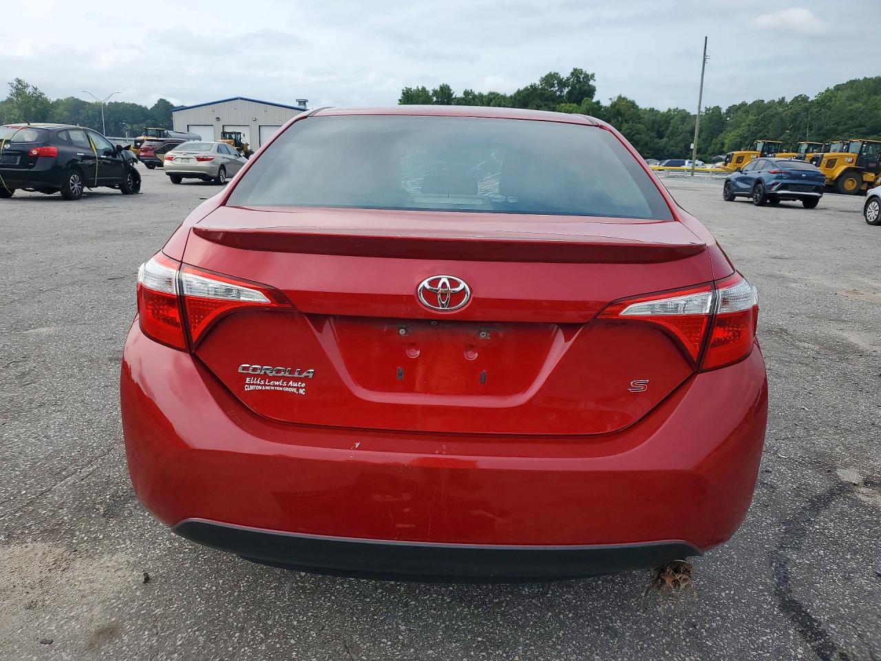 2015 Toyota Corolla S Plus Red vin: 2T1BURHEXFC291784