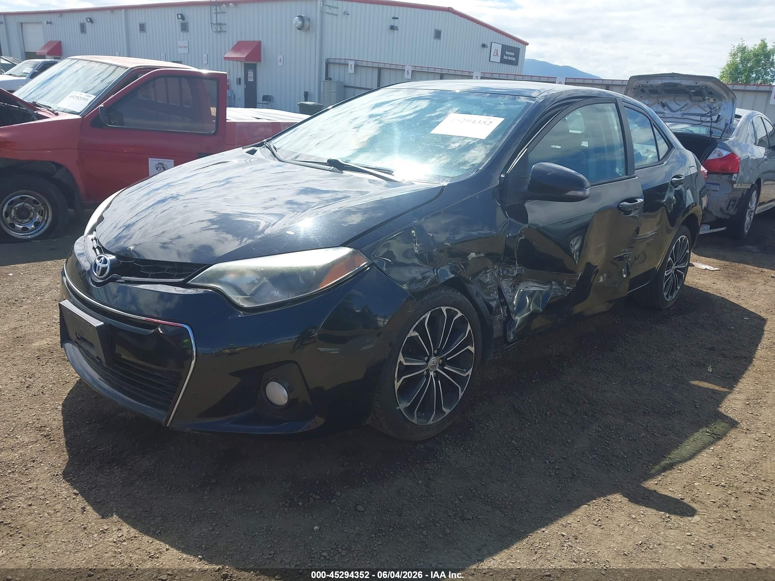 2015 Toyota Corolla S Plus Black vin: 2T1BURHEXFC301620