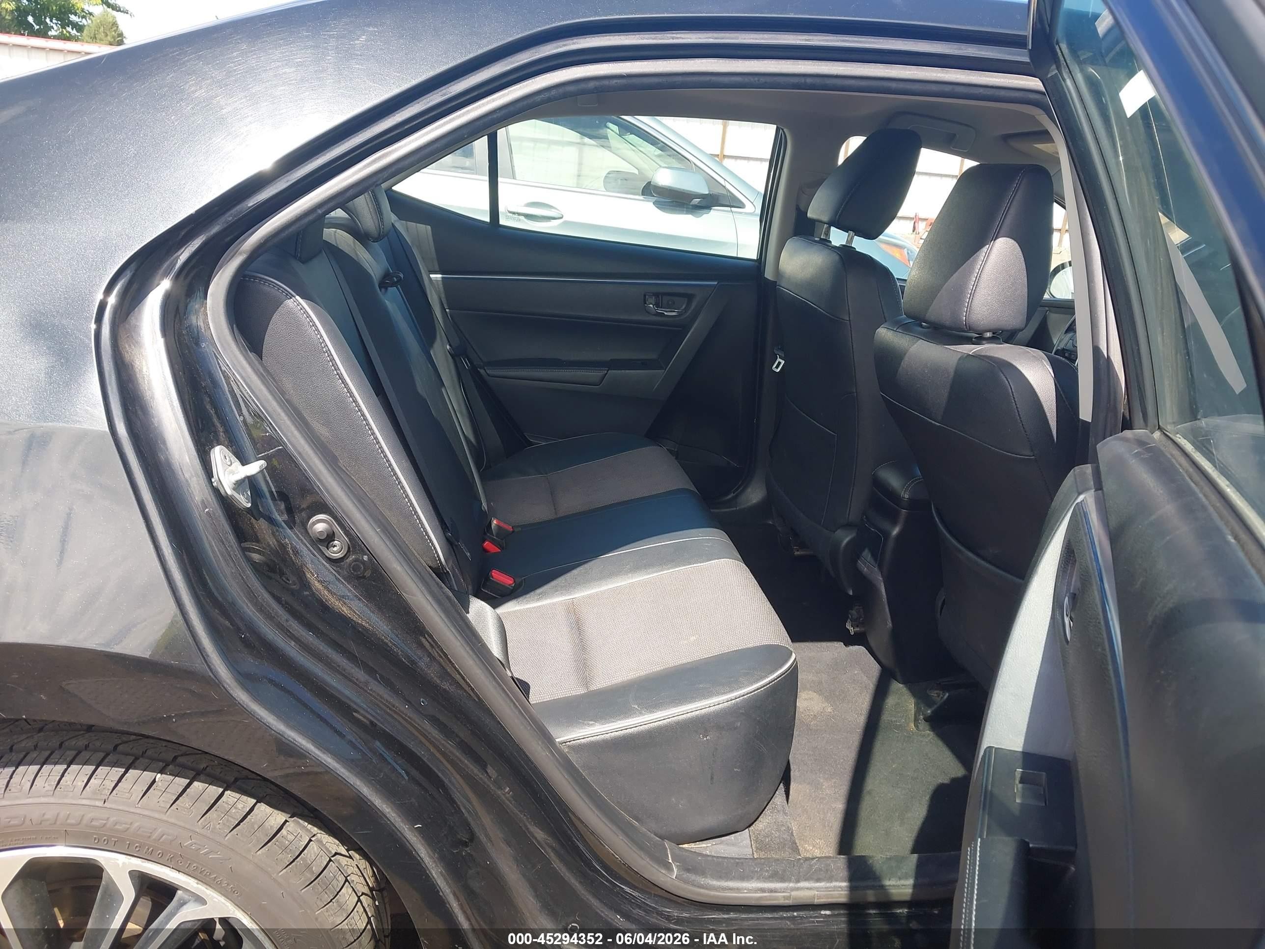 2015 Toyota Corolla S Plus Black vin: 2T1BURHEXFC301620