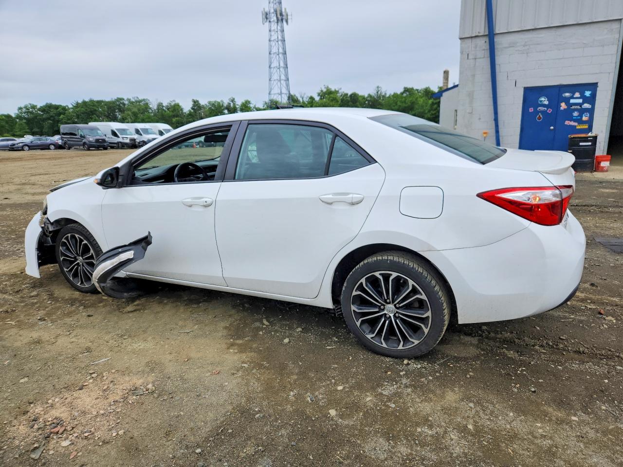 2015 Toyota Corolla S Plus Белый vin: 2T1BURHEXFC304811