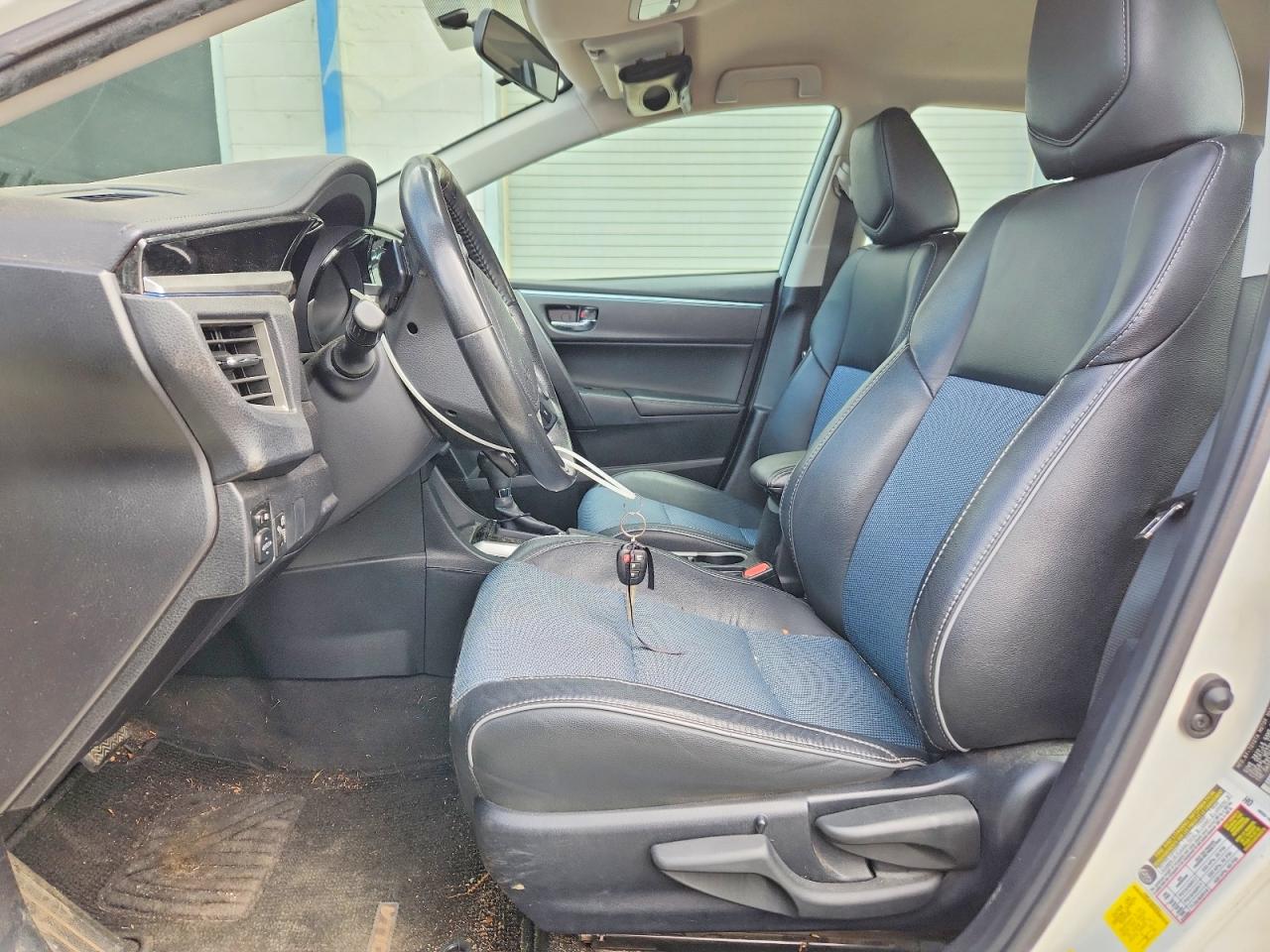2015 Toyota Corolla S Plus Белый vin: 2T1BURHEXFC304811