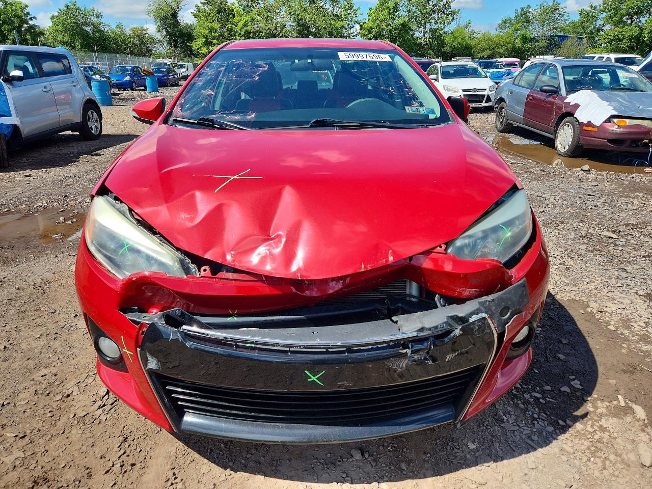 2015 Toyota Corolla S Plus Red vin: 2T1BURHEXFC310012