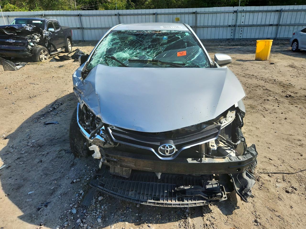 2015 Toyota Corolla Le Silver vin: 2T1BURHEXFC322354