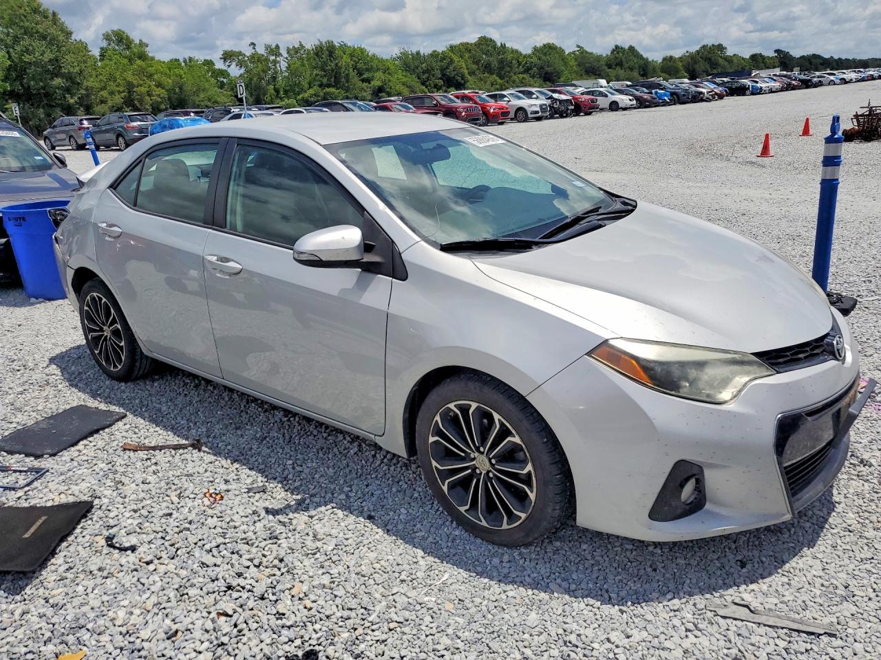 2015 Toyota Corolla S Plus Silver vin: 2T1BURHEXFC330681