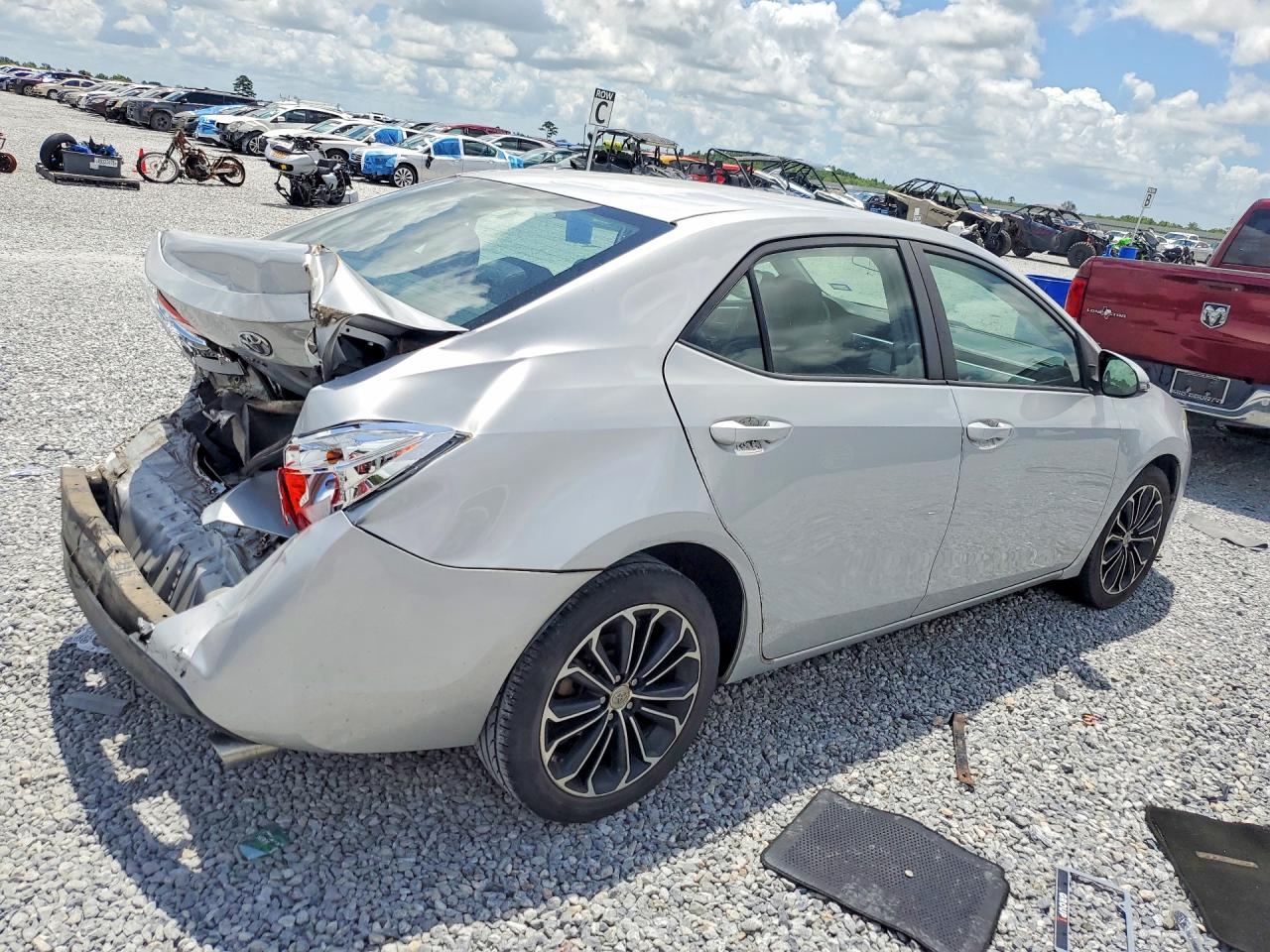 2015 Toyota Corolla S Plus Silver vin: 2T1BURHEXFC330681
