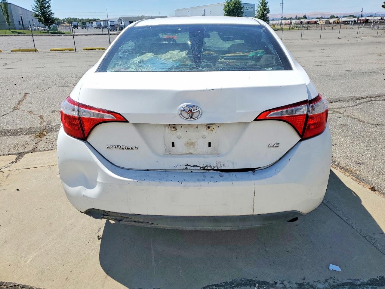 2015 Toyota Corolla L White vin: 2T1BURHEXFC336061