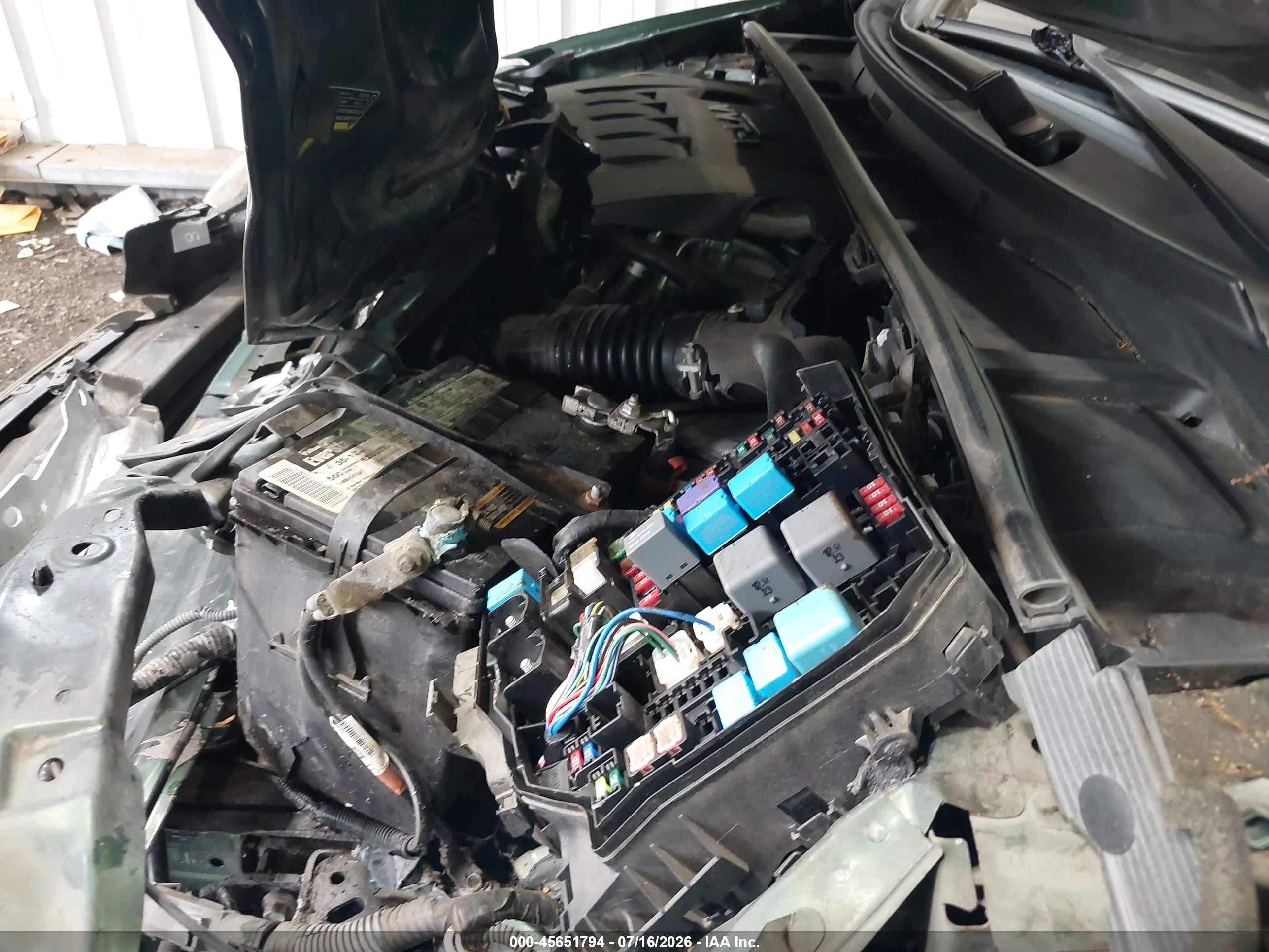 2015 Toyota Corolla Le Зеленый vin: 2T1BURHEXFC339400