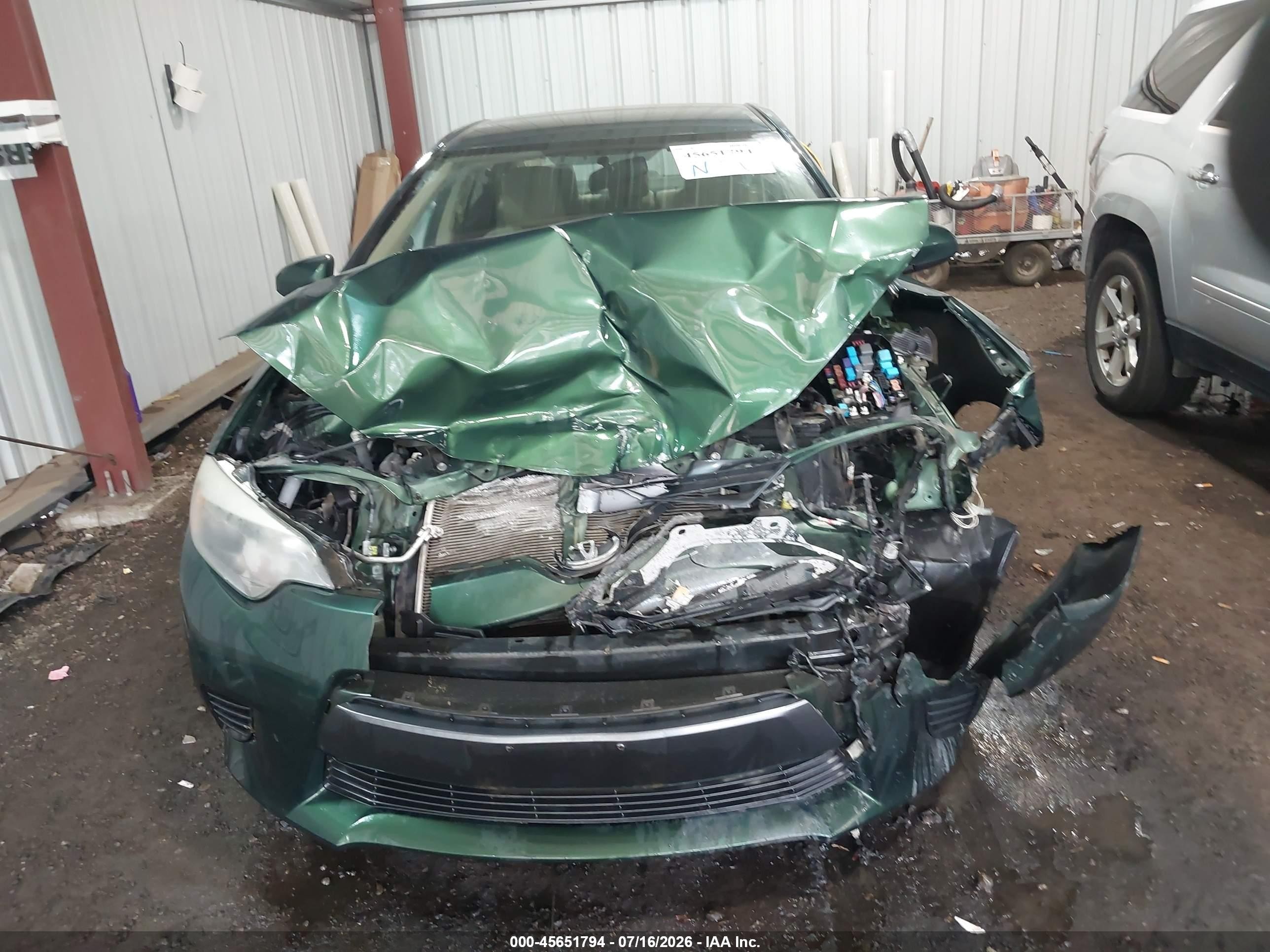2015 Toyota Corolla Le Зеленый vin: 2T1BURHEXFC339400