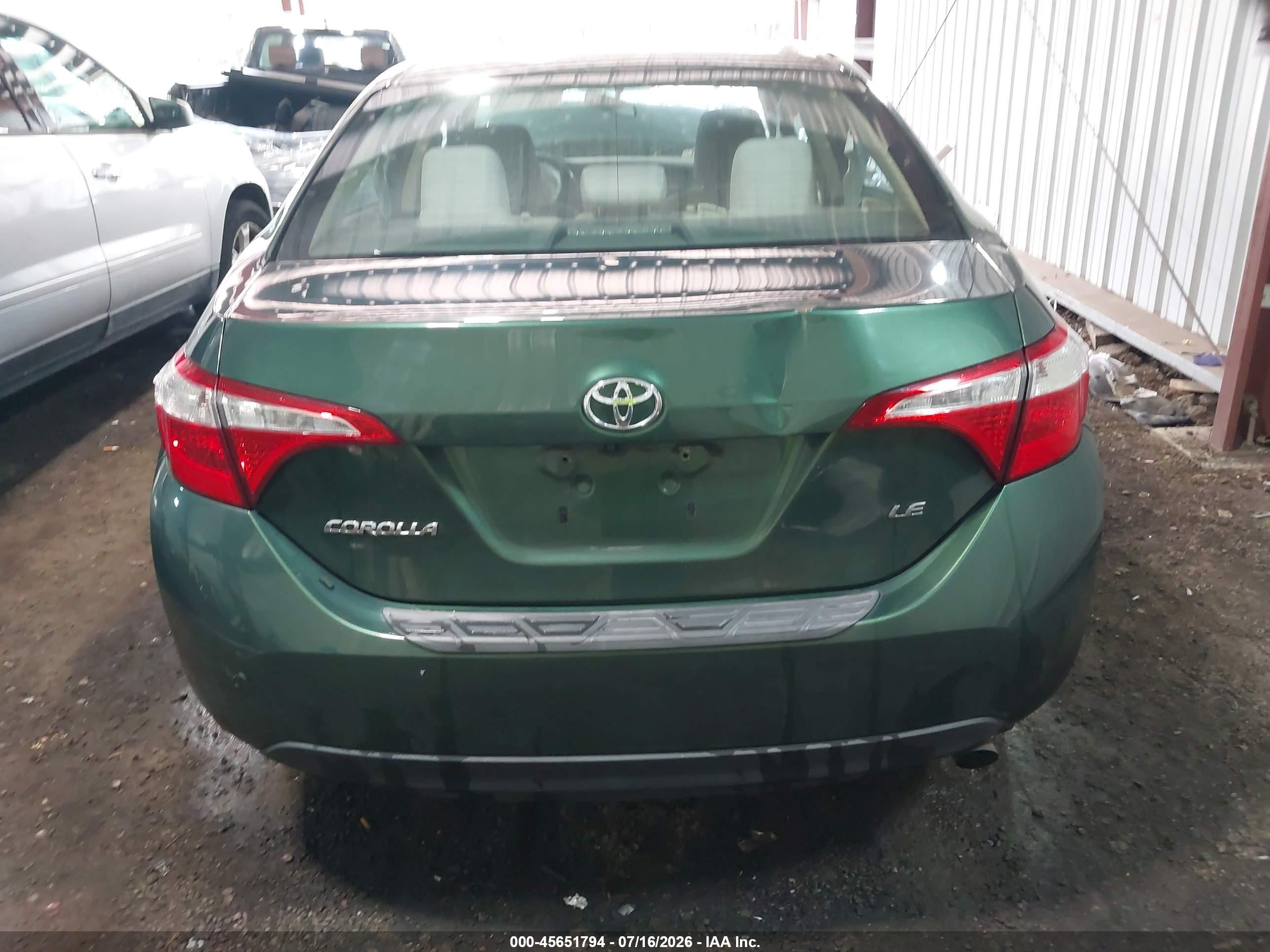 2015 Toyota Corolla Le Зеленый vin: 2T1BURHEXFC339400