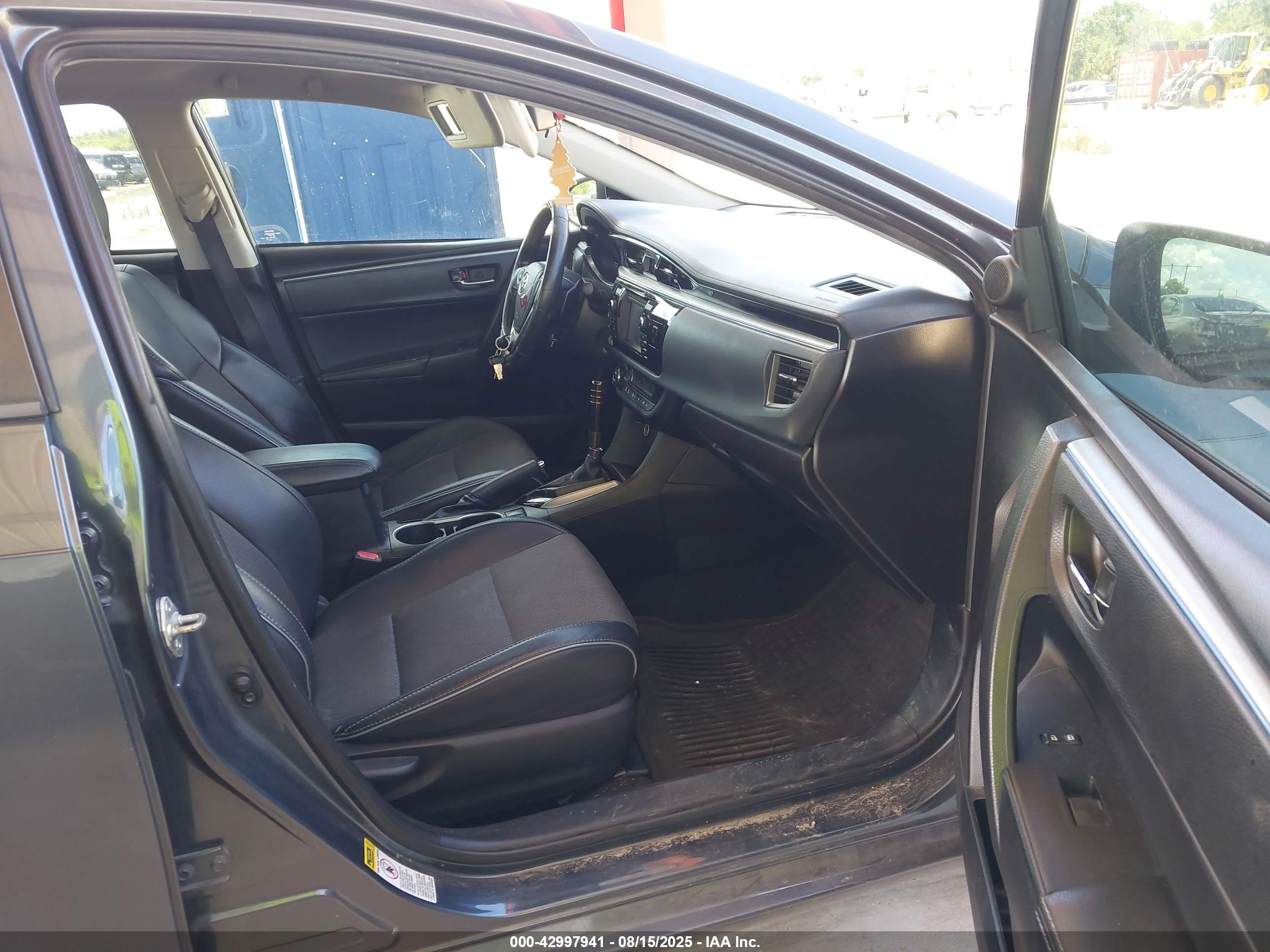 2015 Toyota Corolla L/le/le Pls/prm/s/s Pls Синий vin: 2T1BURHEXFC346637
