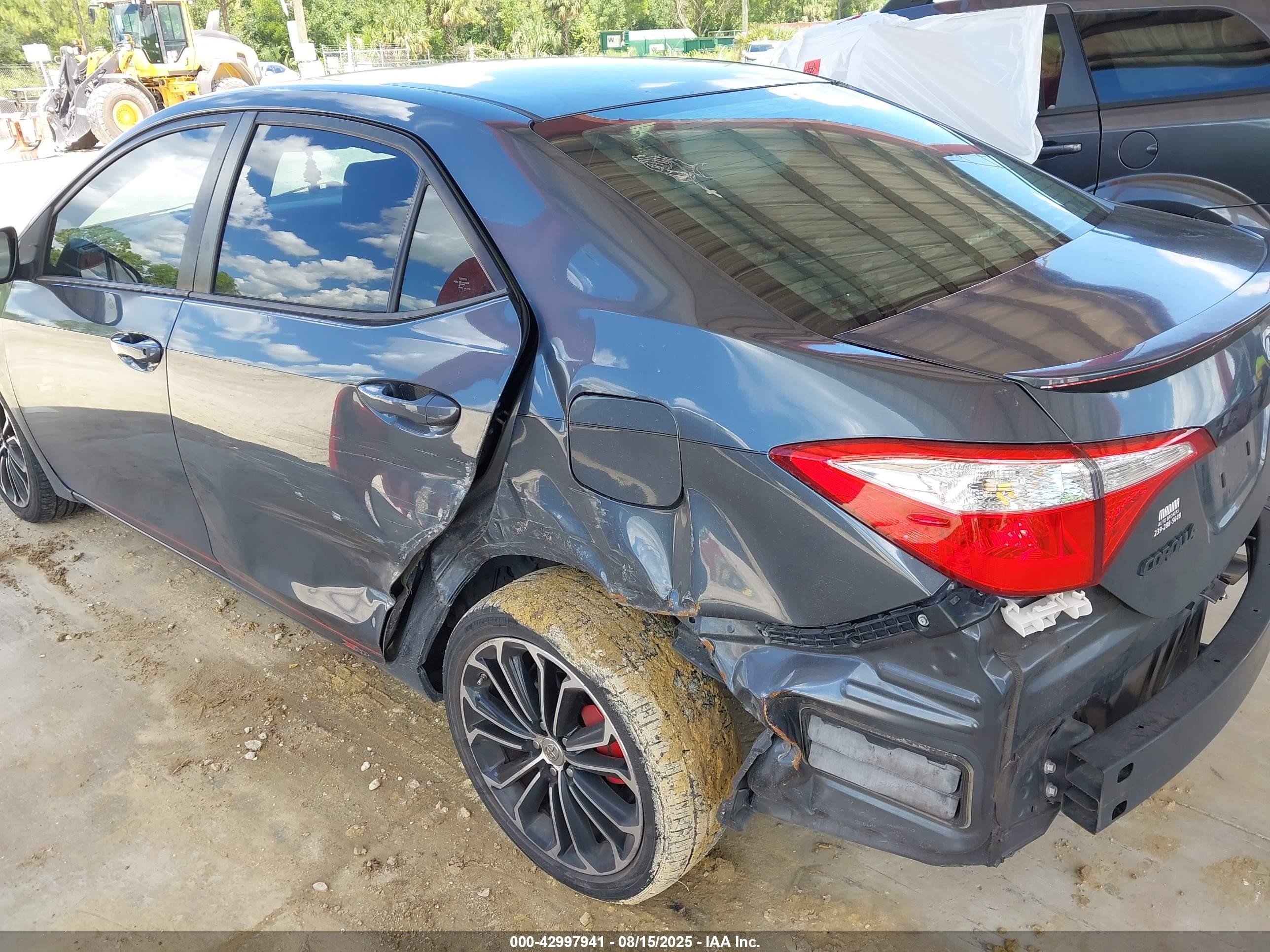 2015 Toyota Corolla L/le/le Pls/prm/s/s Pls Синий vin: 2T1BURHEXFC346637