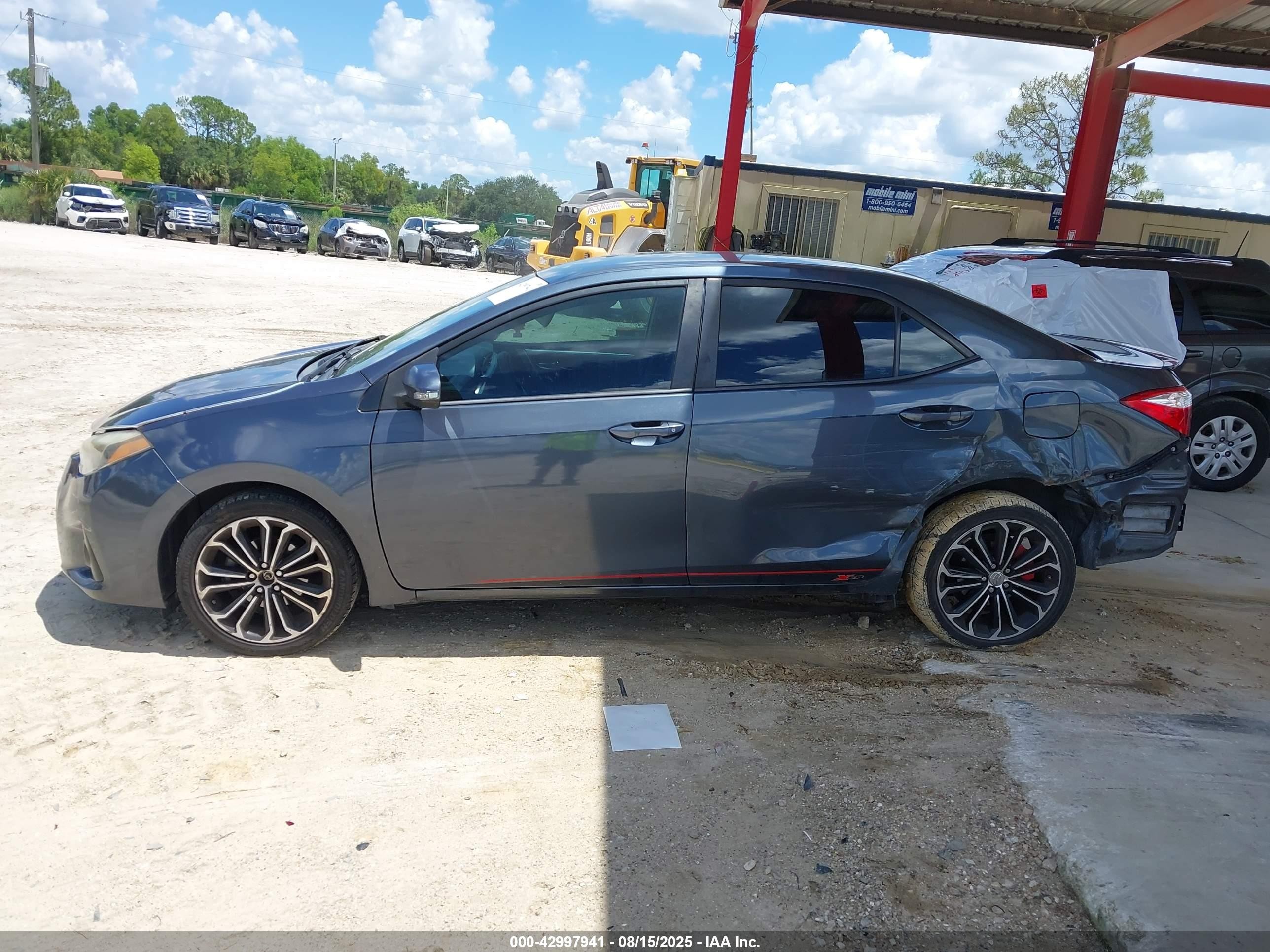2015 Toyota Corolla L/le/le Pls/prm/s/s Pls Синий vin: 2T1BURHEXFC346637