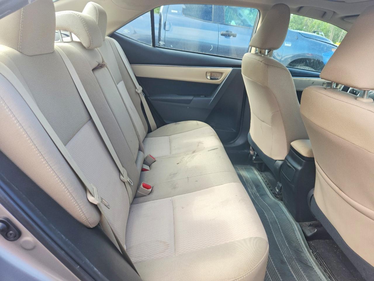 2015 Toyota Corolla L Beige vin: 2T1BURHEXFC351790