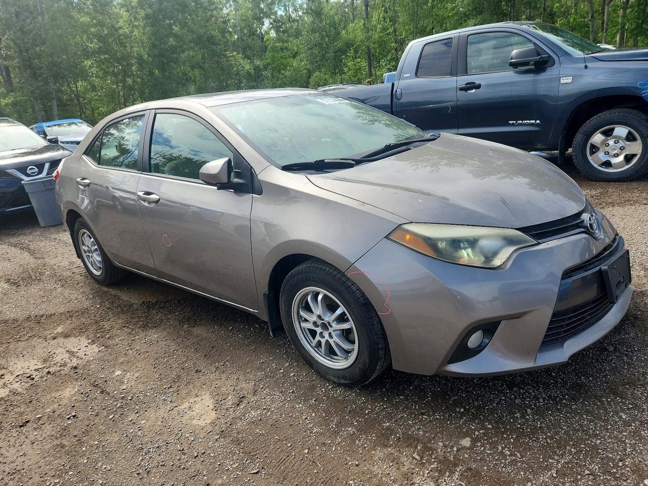 2015 Toyota Corolla L Beige vin: 2T1BURHEXFC351790