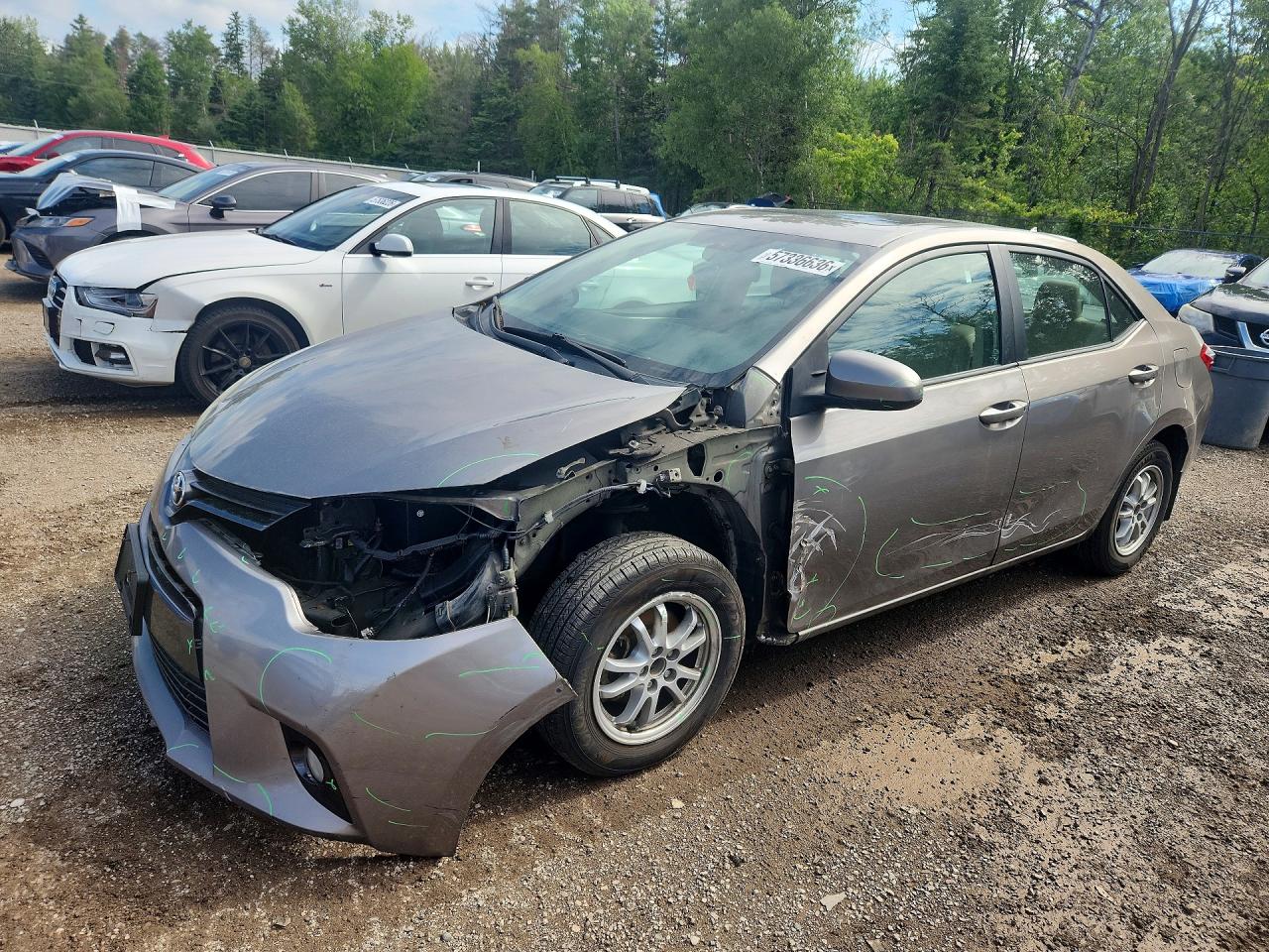 2015 Toyota Corolla L Beige vin: 2T1BURHEXFC351790