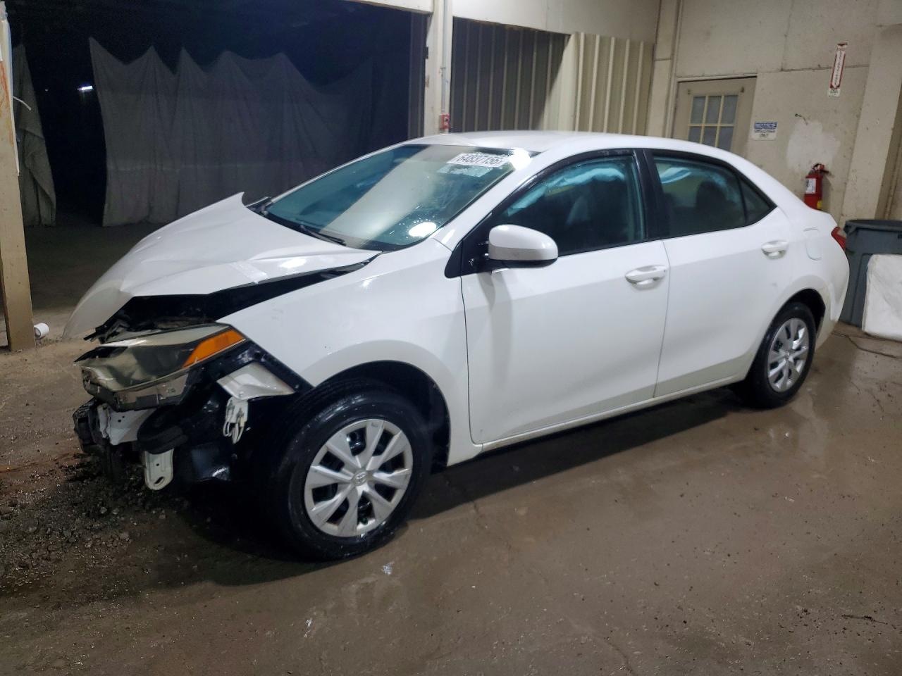 2015 Toyota Corolla L White vin: 2T1BURHEXFC364619