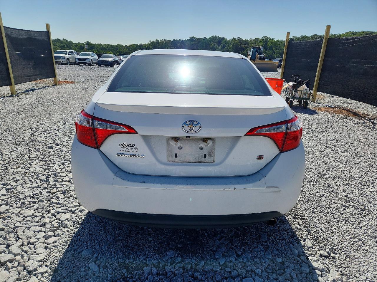 2015 Toyota Corolla S Plus White vin: 2T1BURHEXFC369934