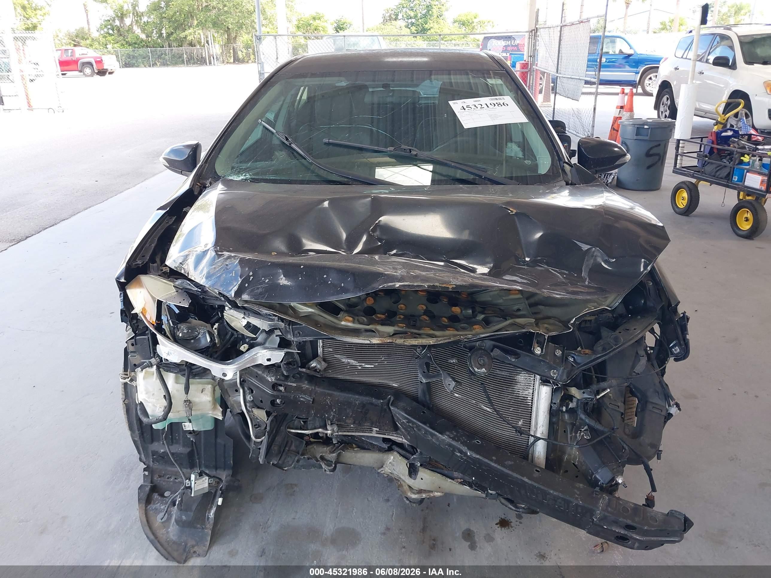 2015 Toyota Corolla S Plus Черный vin: 2T1BURHEXFC379430