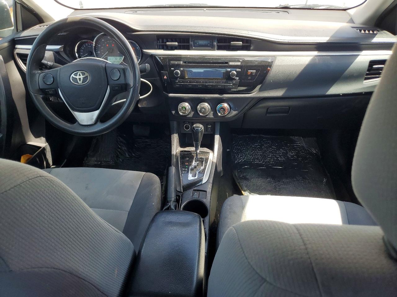 2015 Toyota Corolla L Silver vin: 2T1BURHEXFC390167