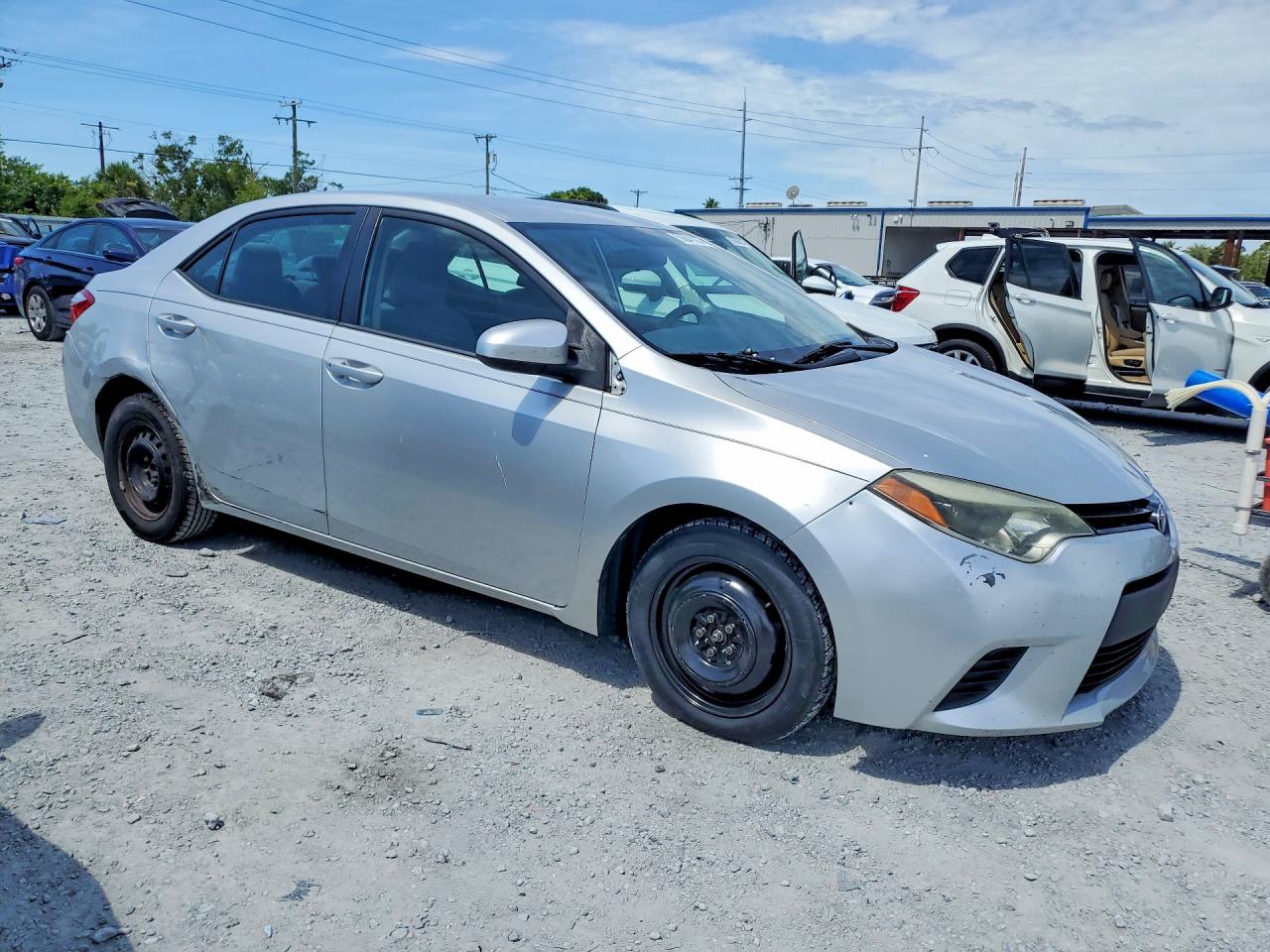 2015 Toyota Corolla L Silver vin: 2T1BURHEXFC390167