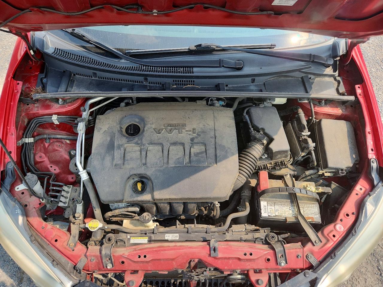 2015 Toyota Corolla S Plus Red vin: 2T1BURHEXFC390332