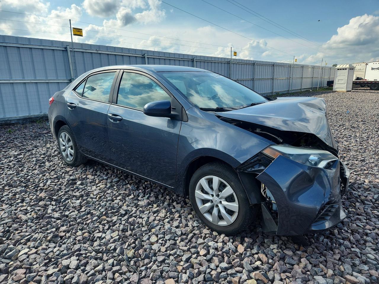 2015 Toyota Corolla Le Gray vin: 2T1BURHEXFC406156