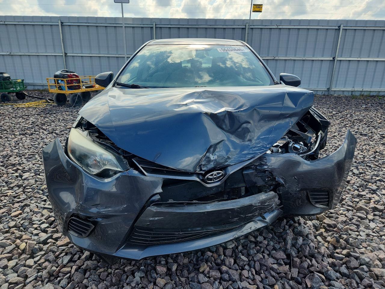 2015 Toyota Corolla Le Gray vin: 2T1BURHEXFC406156